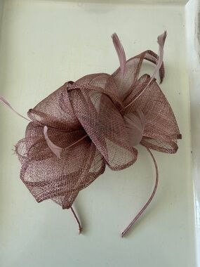 Fascinator Headband Dusty Rose Mesh -